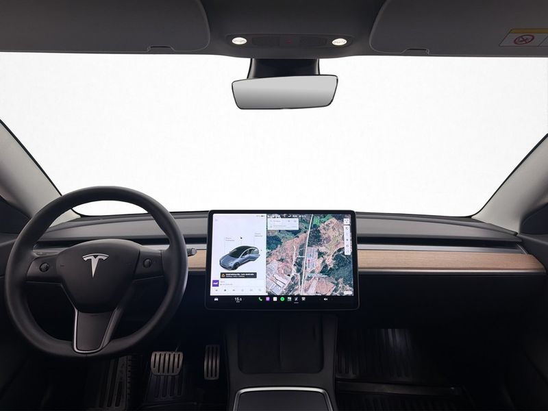 Tesla Model 3 bild 13