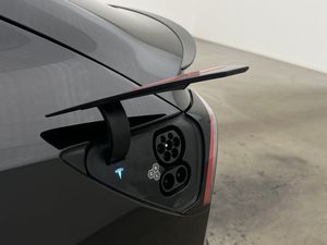 Tesla Model 3 bild 29