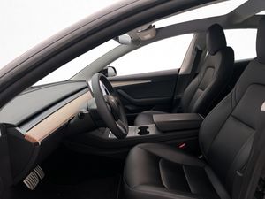 Tesla Model 3 bild 12
