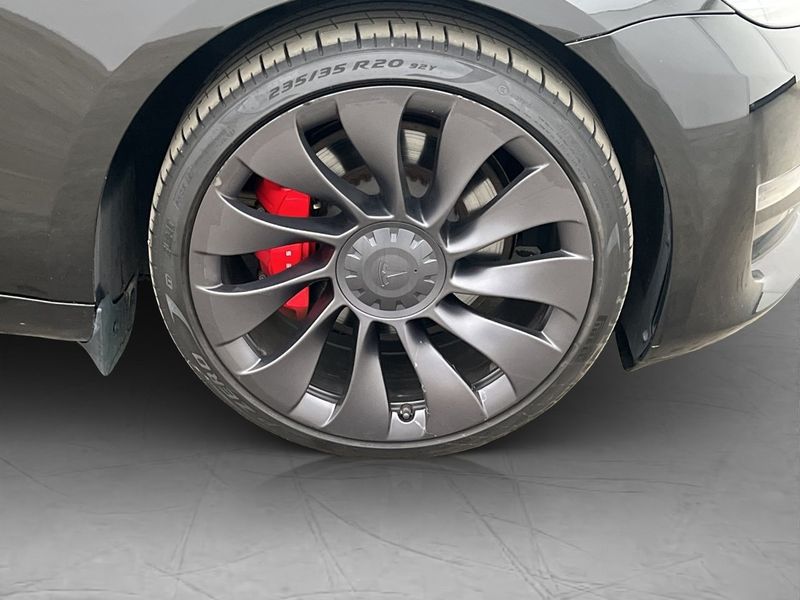 Tesla Model 3 bild 34