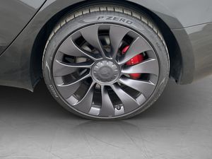 Tesla Model 3 bild 32