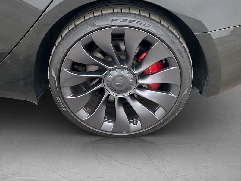 Tesla Model 3 bild 32