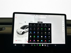 Tesla Model Y bild 19