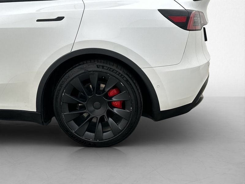 Tesla Model Y bild 30
