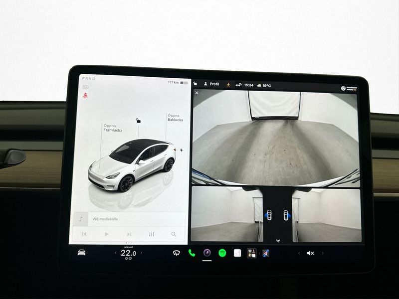 Tesla Model Y bild 17