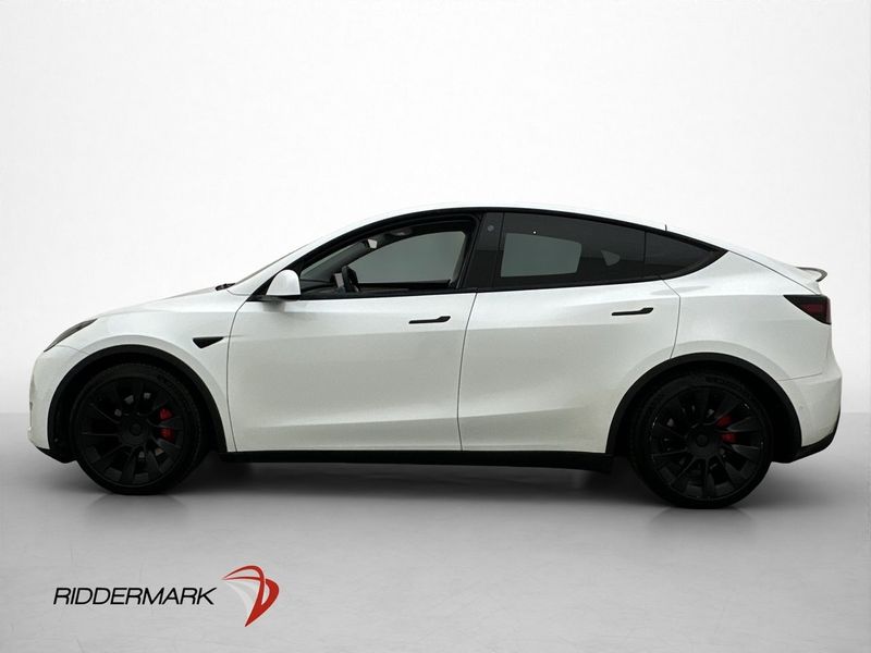 Tesla Model Y bild 8