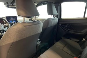 Toyota Yaris Cross bild 13