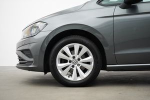 Volkswagen Golf Sportsvan bild 2