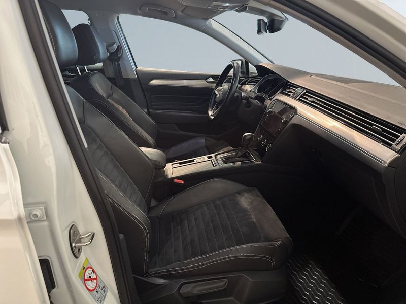 Volkswagen Passat bild 10