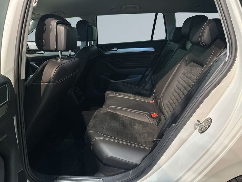 Volkswagen Passat bild 13