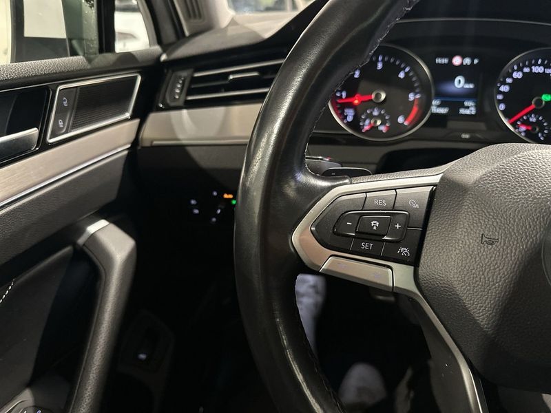 Volkswagen Passat bild 20