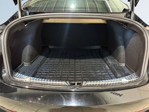 Tesla Model 3 bild 12