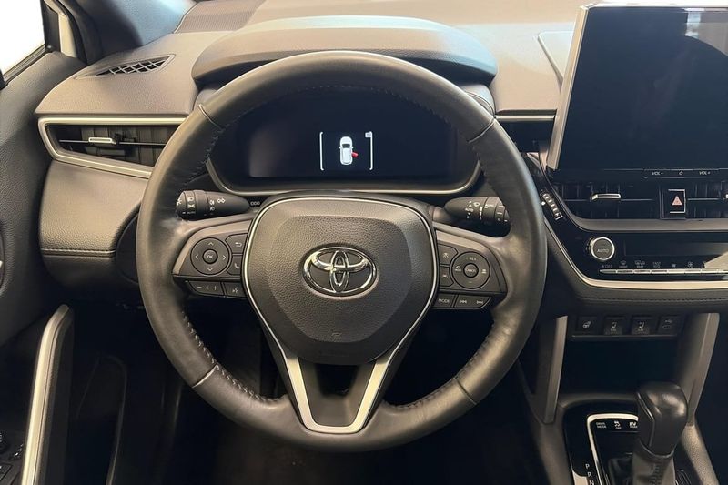 Toyota Corolla Cross bild 9