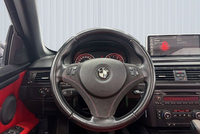 BMW 325 bild 17