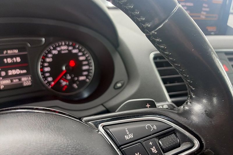 Audi Q3 bild 15