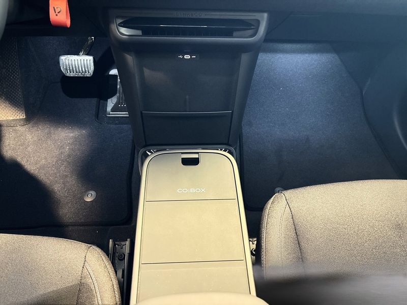 Lynk & Co 02 bild 13