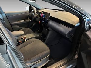 Lynk & Co 02 bild 21