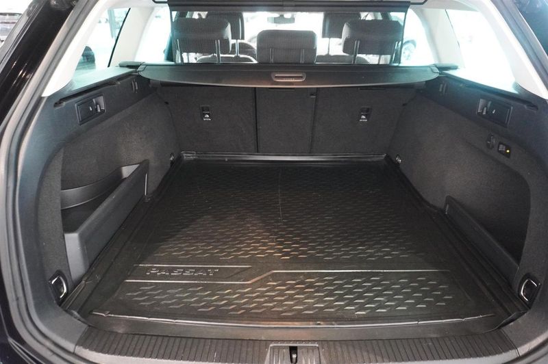 Volkswagen Passat bild 12