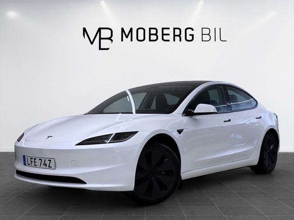 Tesla Model 3 Long Range RWD 299hk Premium Läder Pano B-Kamera - 2025