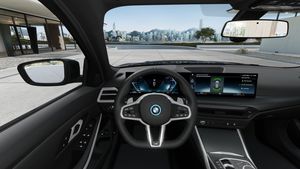 BMW 330 bild 12