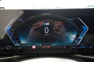 BMW 330 bild 5
