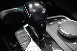 BMW 118 bild 7