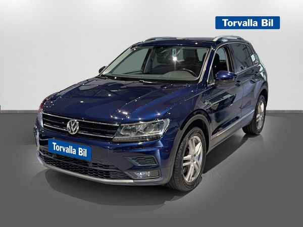Volkswagen Tiguan 2.0 TSI 190 4Motion Executive Panorama Dragkrok Värmare - 2019