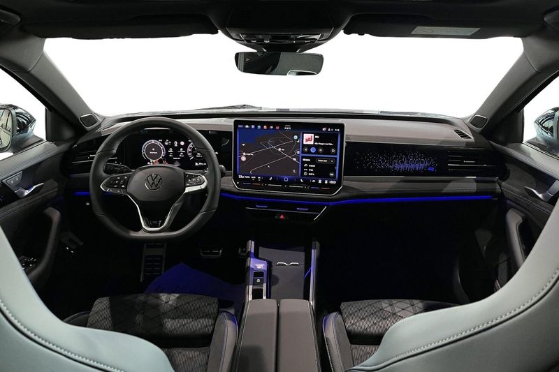 Volkswagen Passat bild 2