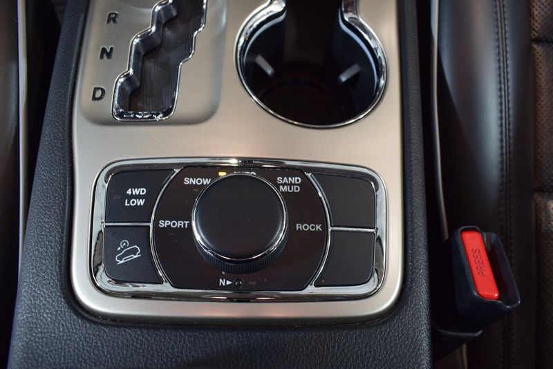 Jeep Grand Cherokee bild 23
