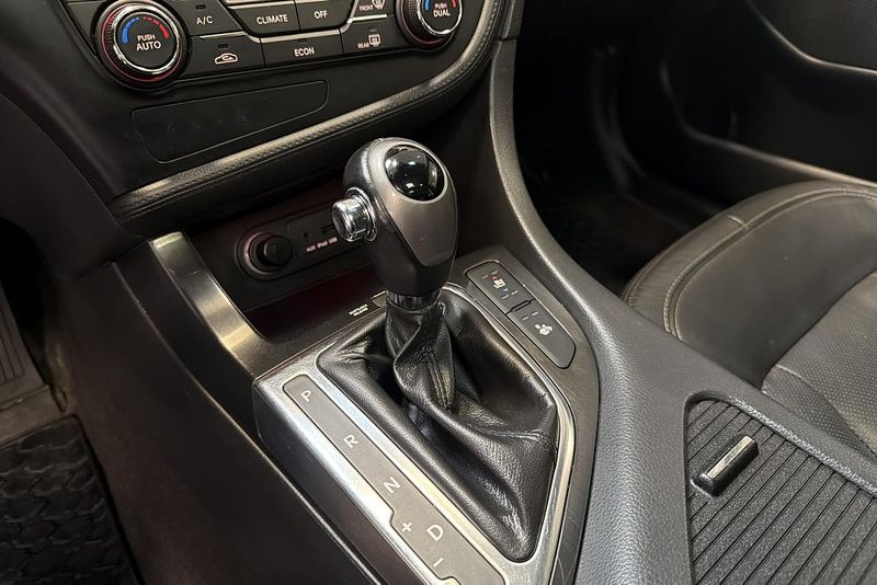 Kia Optima bild 8