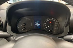 Toyota Yaris bild 16