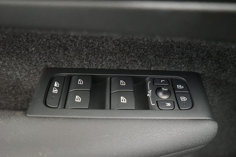 Volvo C40 Recharge bild 11