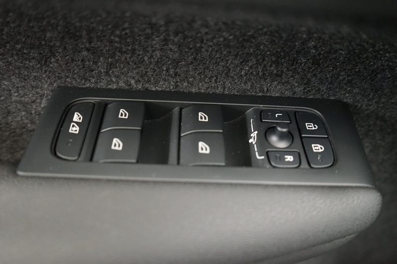 Volvo C40 Recharge bild 11