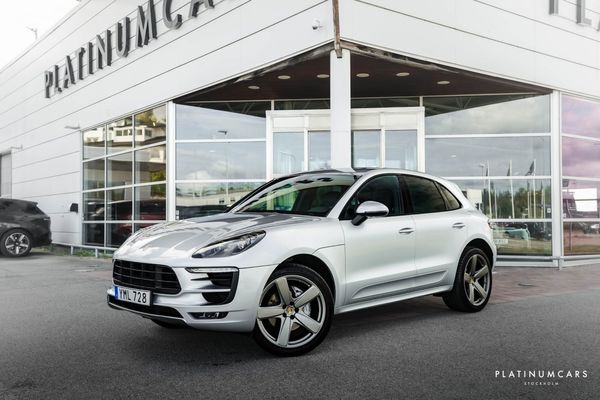 Porsche Macan S Diesel PDK 258hk / Sv.Såld / SportDesign / Pano - 2017