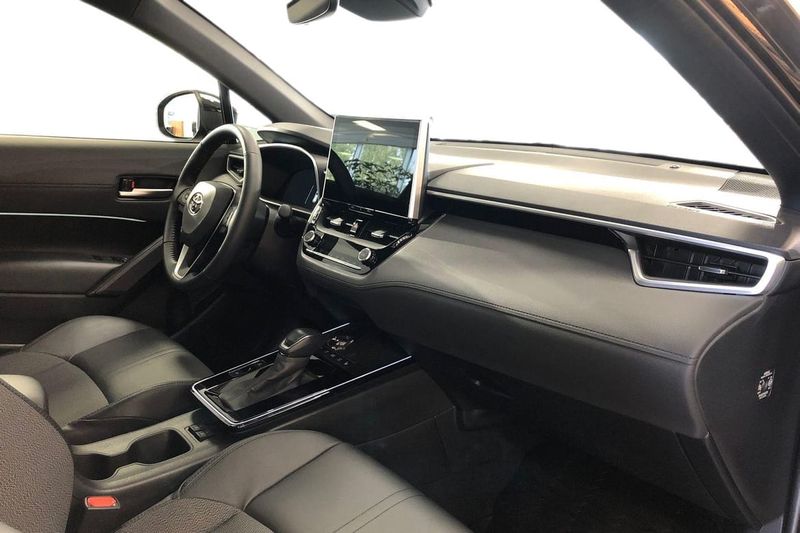 Toyota Corolla Cross bild 7