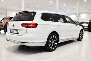 Volkswagen Passat bild 4