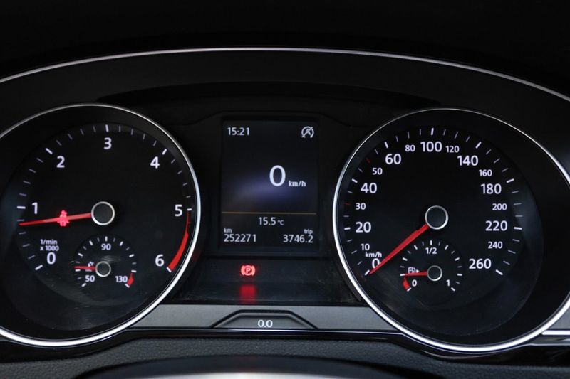 Volkswagen Passat bild 28