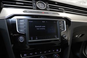 Volkswagen Passat bild 22