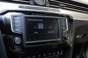 Volkswagen Passat bild 25