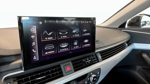 Audi A4 bild 10