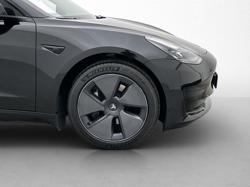 Tesla Model 3 bild 14