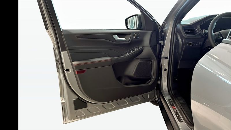 Ford Kuga bild 11