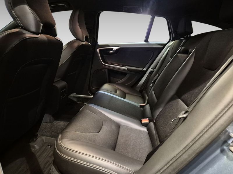 Volvo V60 bild 9