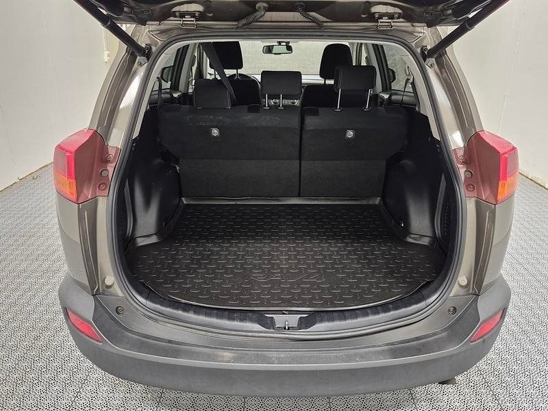 Toyota RAV4 bild 10