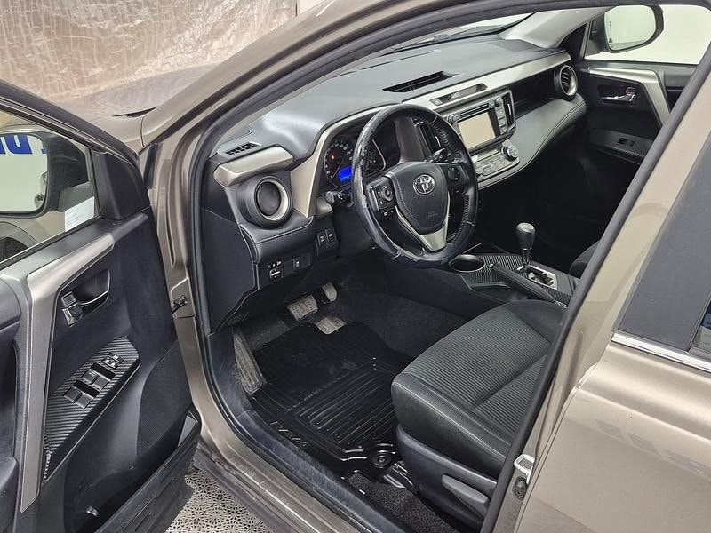 Toyota RAV4 bild 2