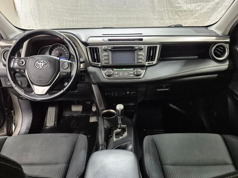 Toyota RAV4 bild 6