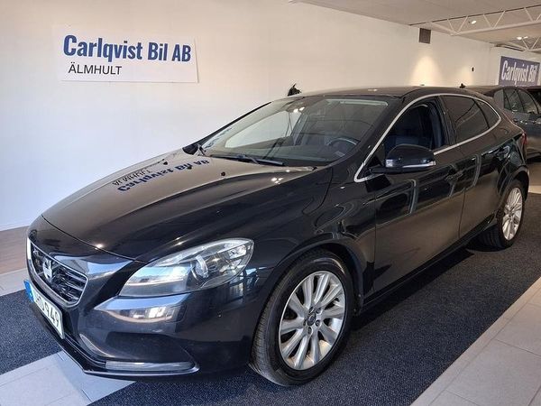 Volvo V40 D3 Momentum Automat 177hk - 2014