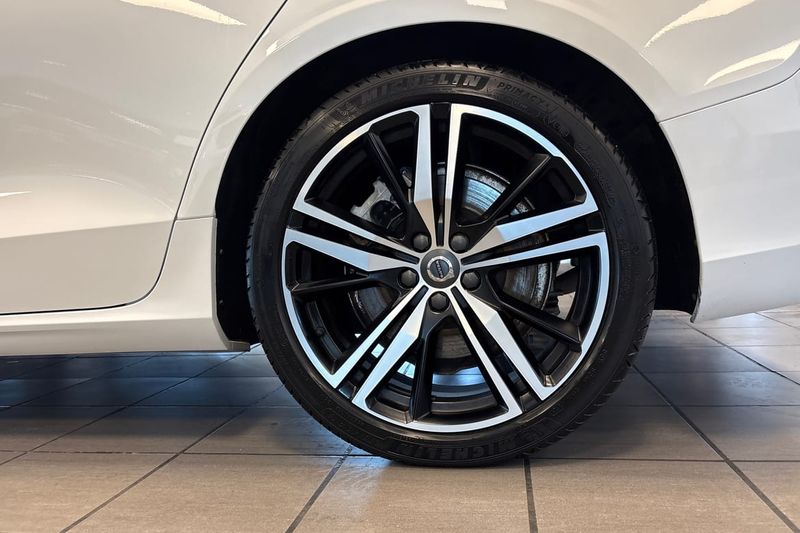 Volvo V60 bild 16