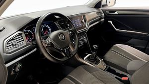 Volkswagen T-Roc bild 7