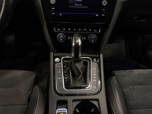 Volkswagen Passat bild 11
